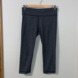 {under armour} capris